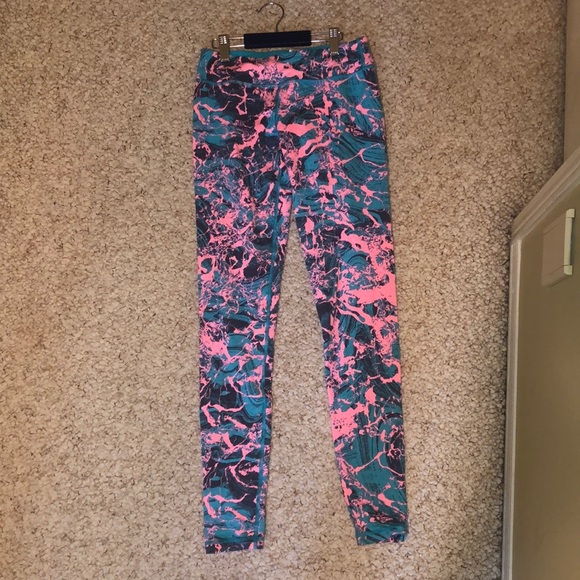 Athletic Tights - Picture 2 of 3